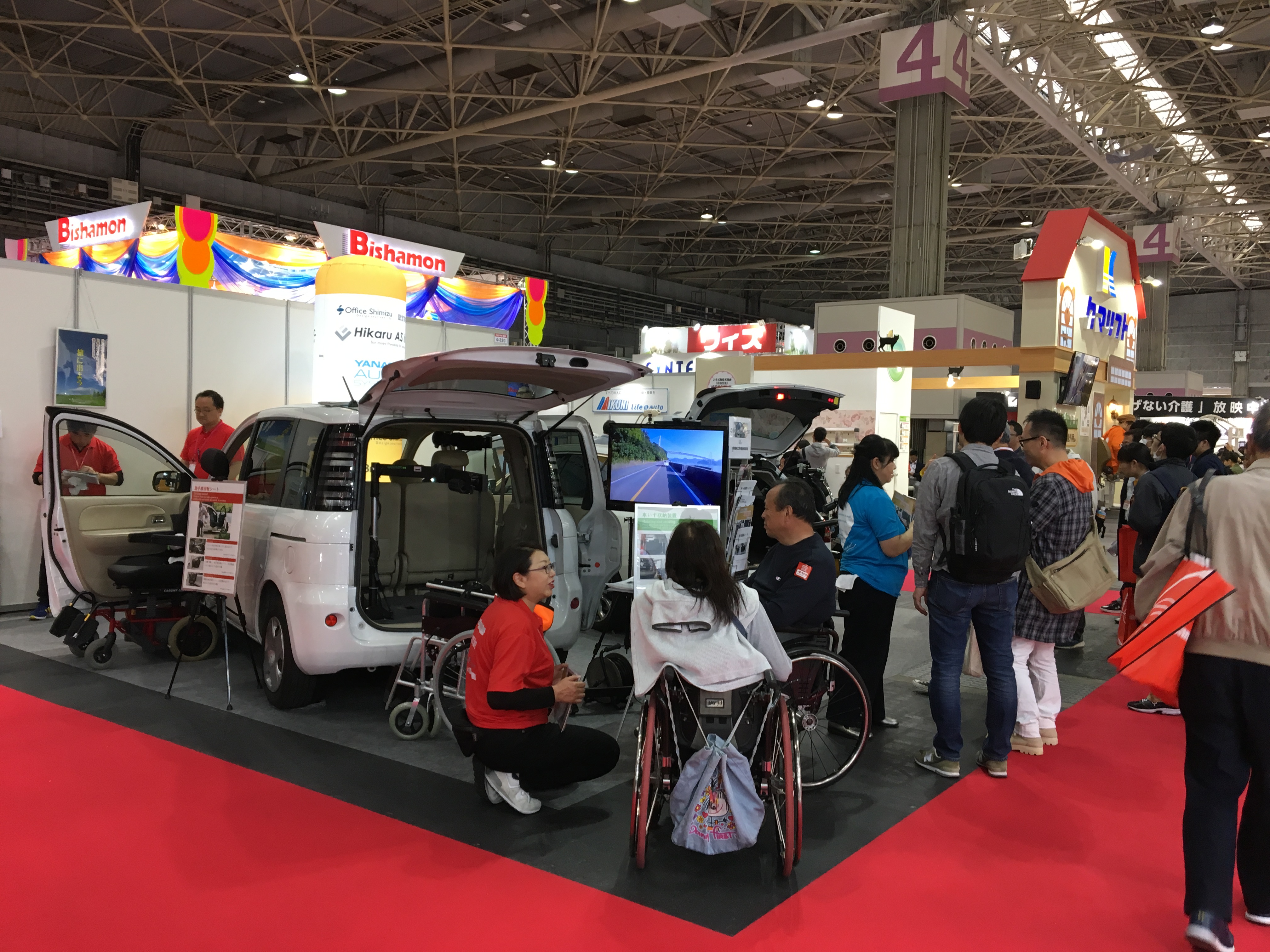 一般から介護事業者まで来場 バリアフリー展